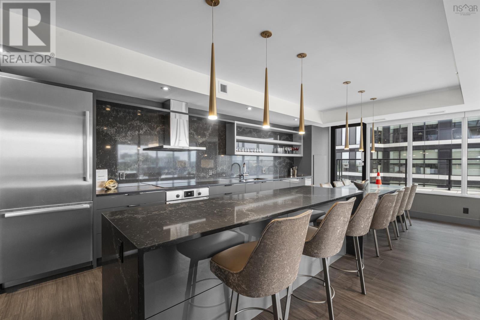 516 1585 South Park Street photo 28