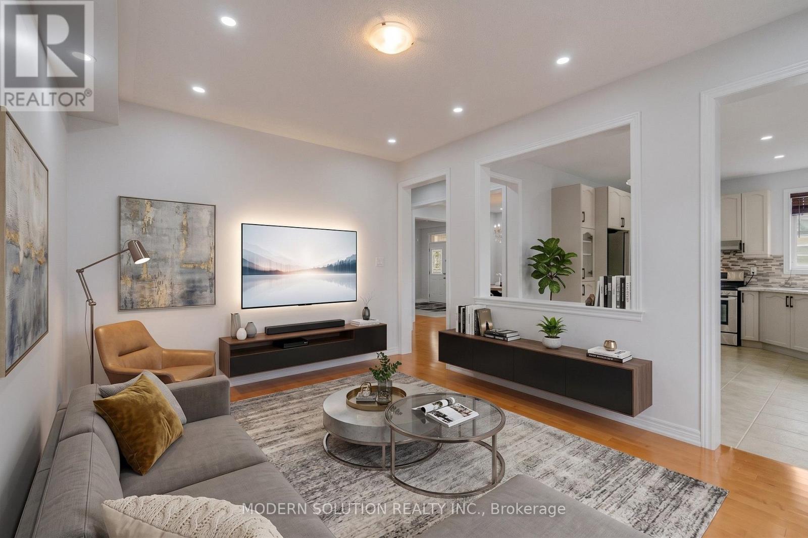 4 OVERHOLD CRESCENT, Richmond Hill, Ontario