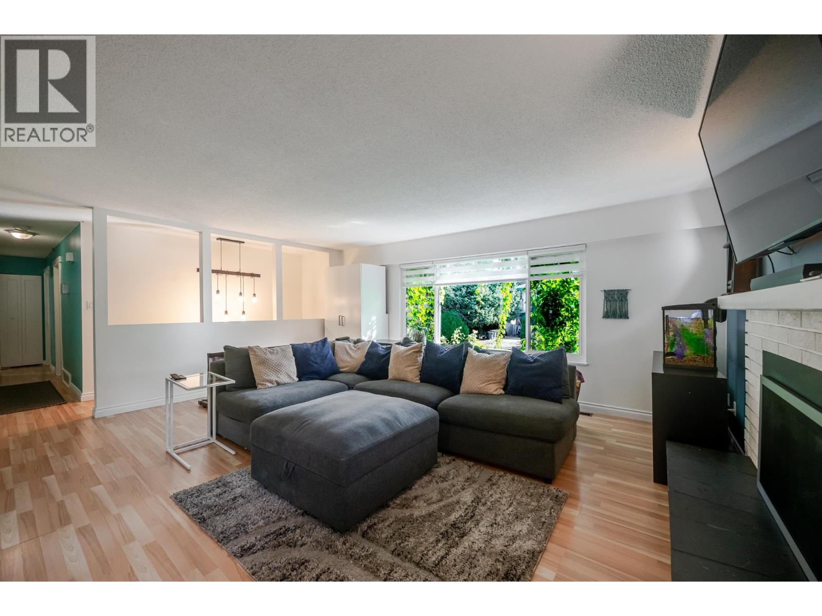 11673 Morris Street, Maple Ridge, British Columbia  V2X 5C5 - Photo 4 - R3163724
