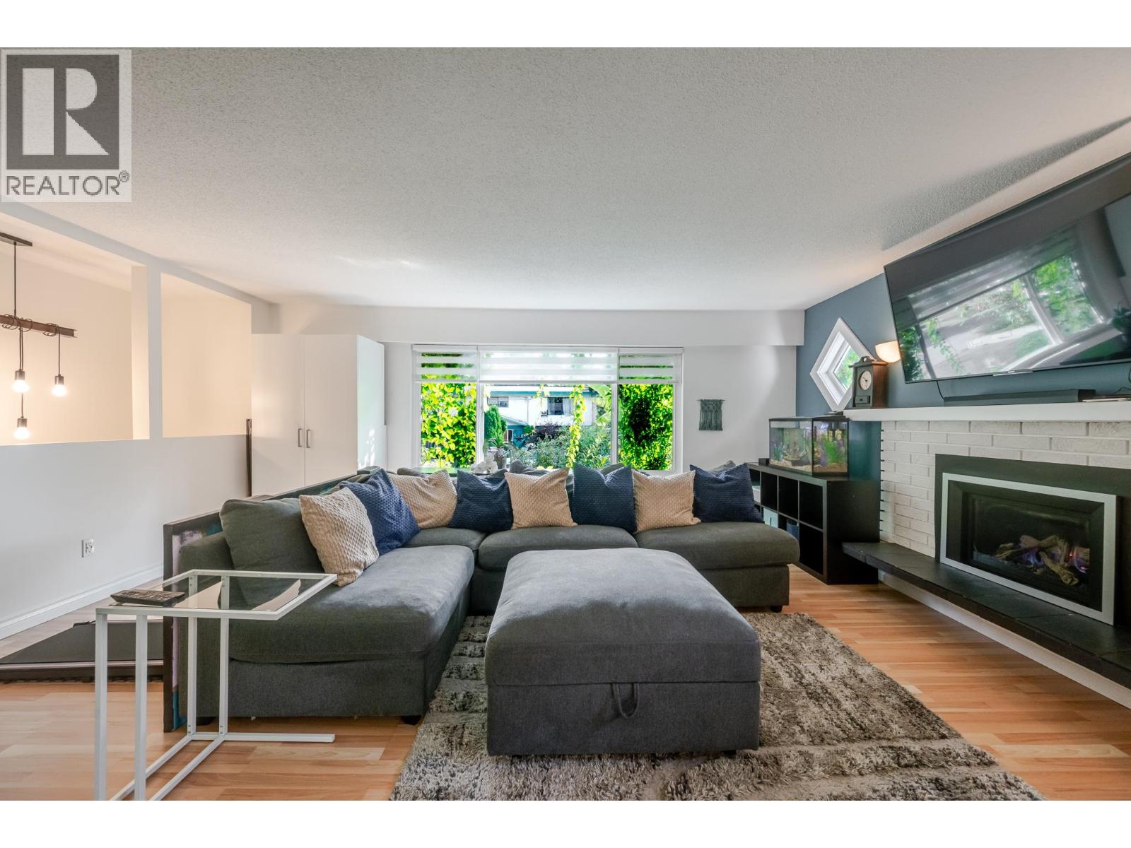 11673 Morris Street, Maple Ridge, British Columbia  V2X 5C5 - Photo 5 - R3163724
