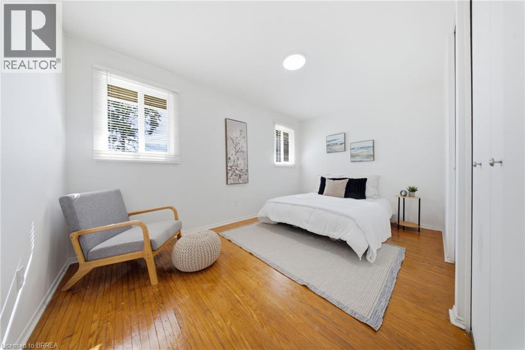 16 BURWELL Street photo 16