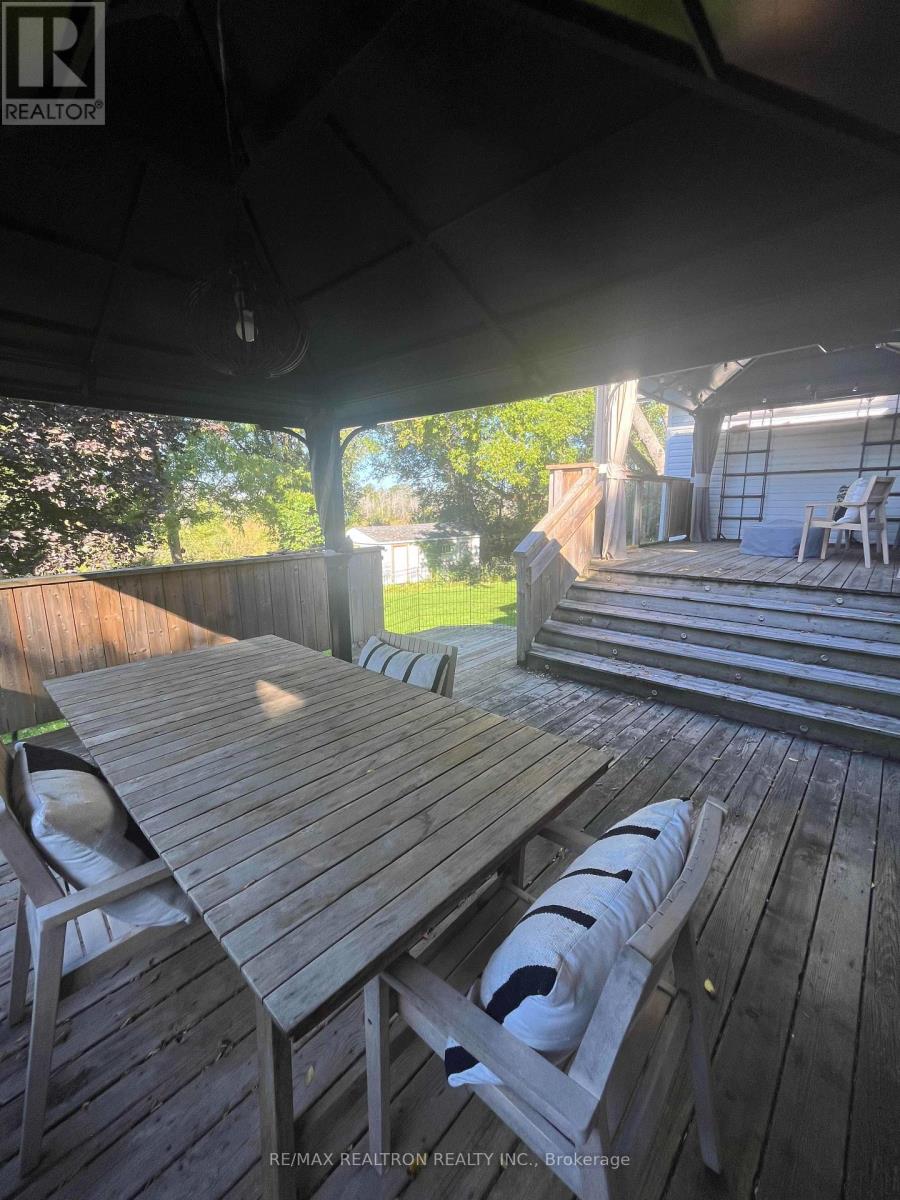 Main Floor - 241 Westbury Avenue, Loyalist, Ontario K0H 1G0 - Photo 15 - X13778492