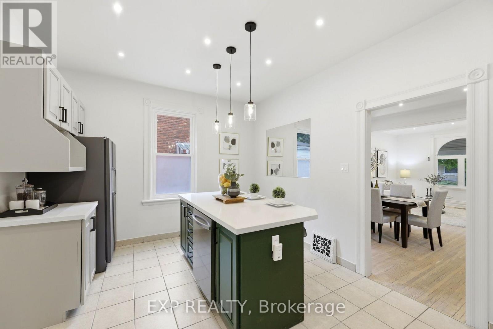 22 Hyatt Avenue, London East, Ontario  N5Z 1Y5 - Photo 8 - X13768760