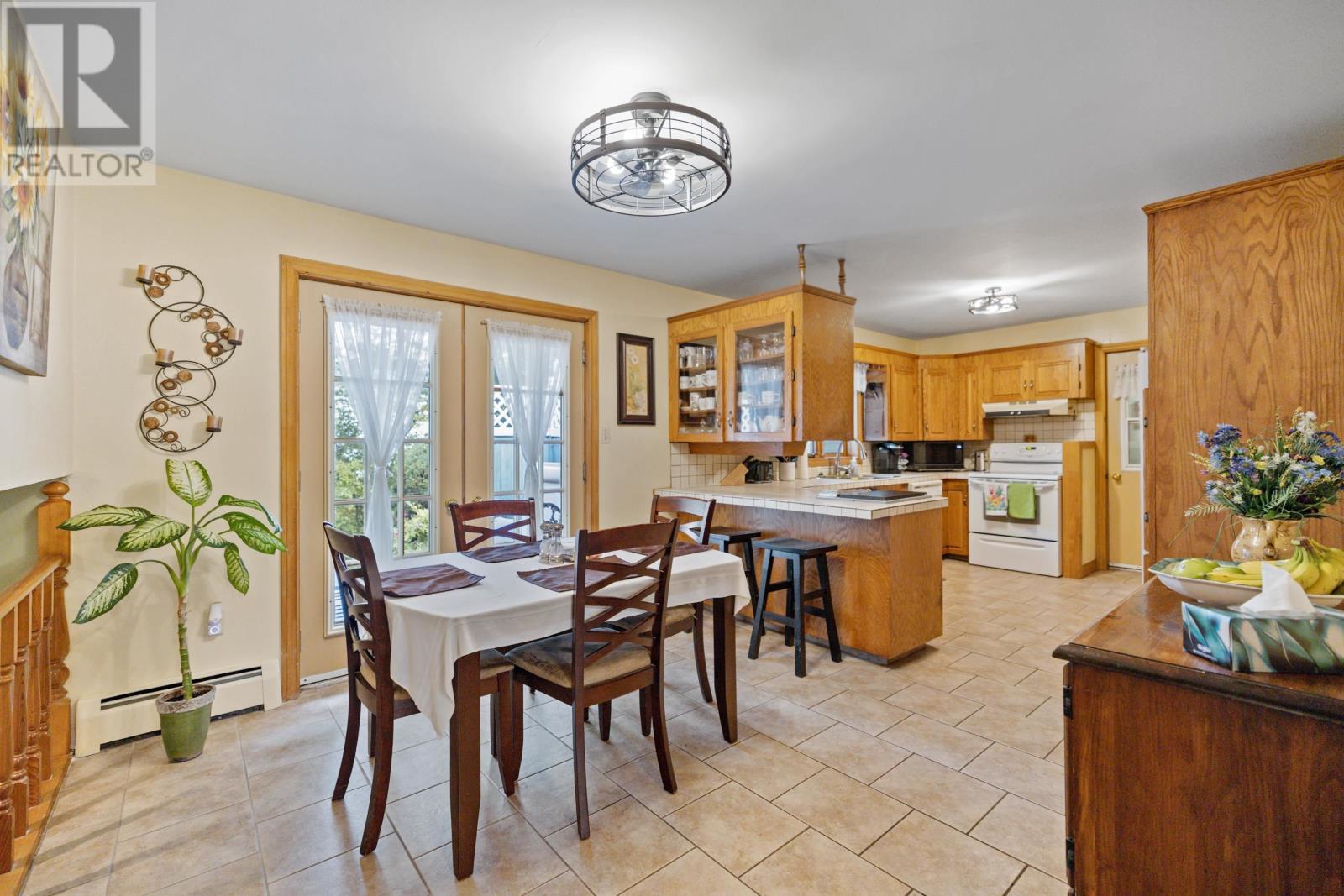 2 Greenleaf Drive, Charlottetown, Prince Edward Island  C1A 7R8 - Photo 12 - 202623228