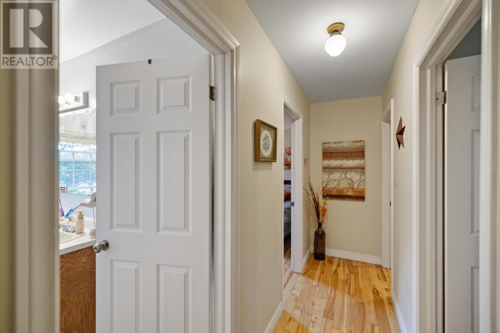 2 Greenleaf Drive, Charlottetown, Prince Edward Island  C1A 7R8 - Photo 18 - 202623228