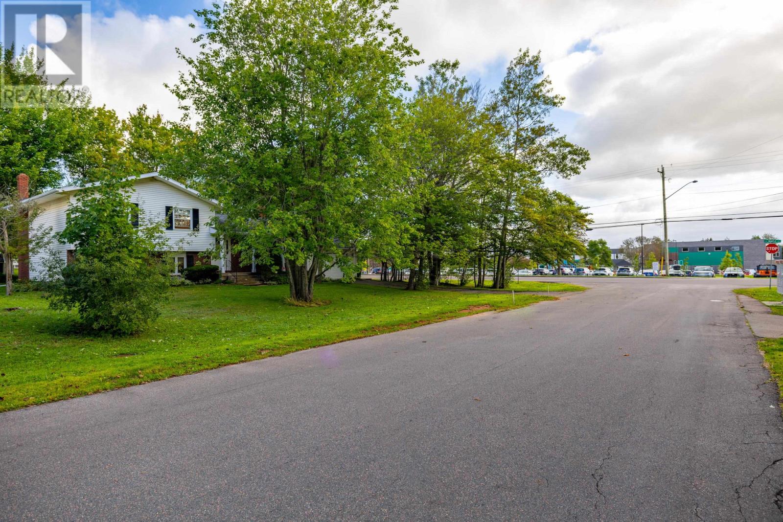 2 Greenleaf Drive, Charlottetown, Prince Edward Island  C1A 7R8 - Photo 42 - 202623228