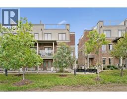 70 WILLOWRUN Drive Unit# C8, Kitchener, Ontario