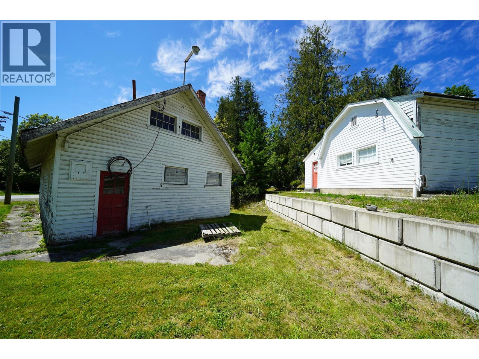 422 Slocan Avenue, New Denver, British Columbia V0G 1S0 - Photo 26 - 10394904