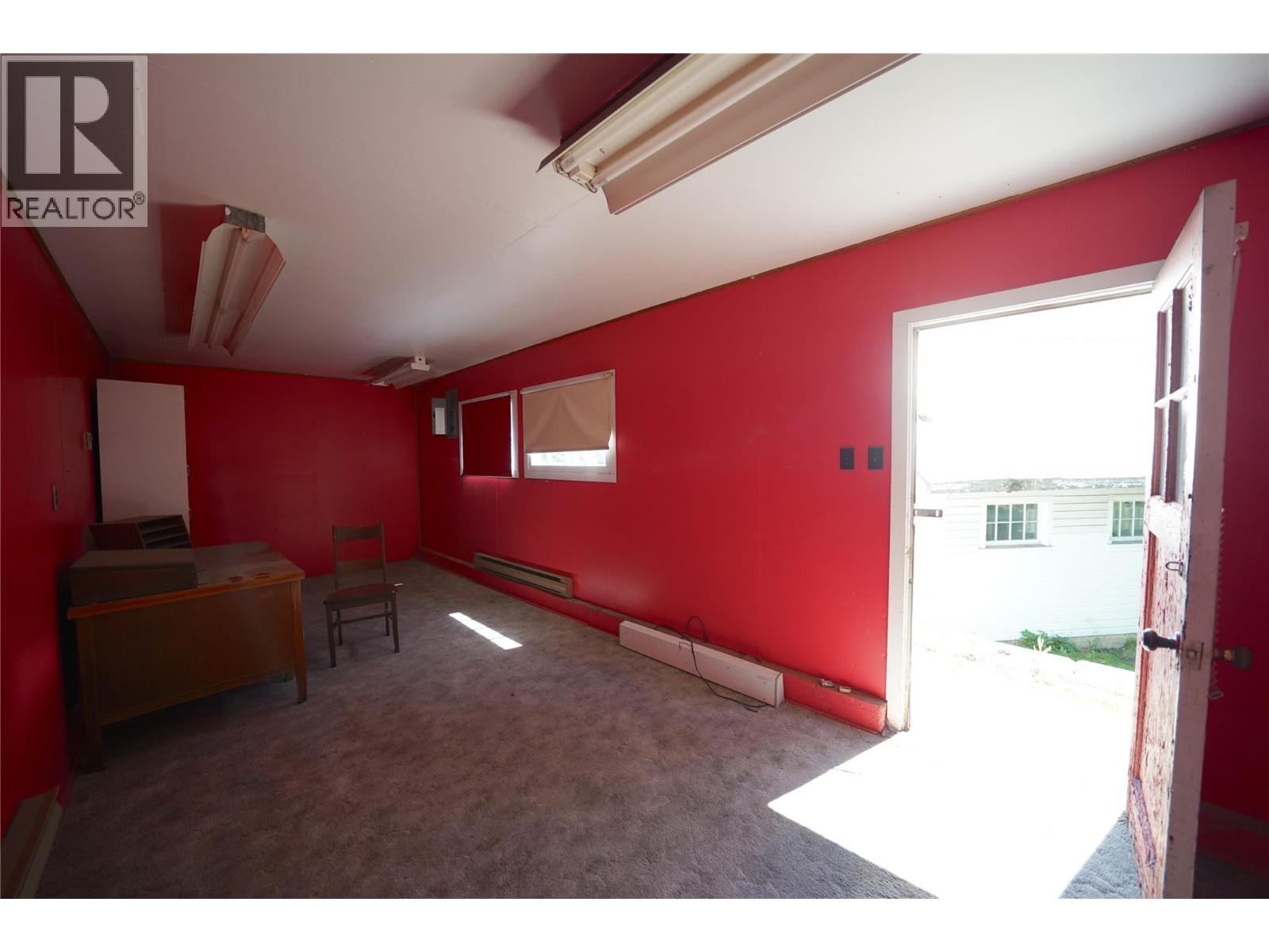 422 Slocan Avenue, New Denver, British Columbia V0G 1S0 - Photo 45 - 10394904