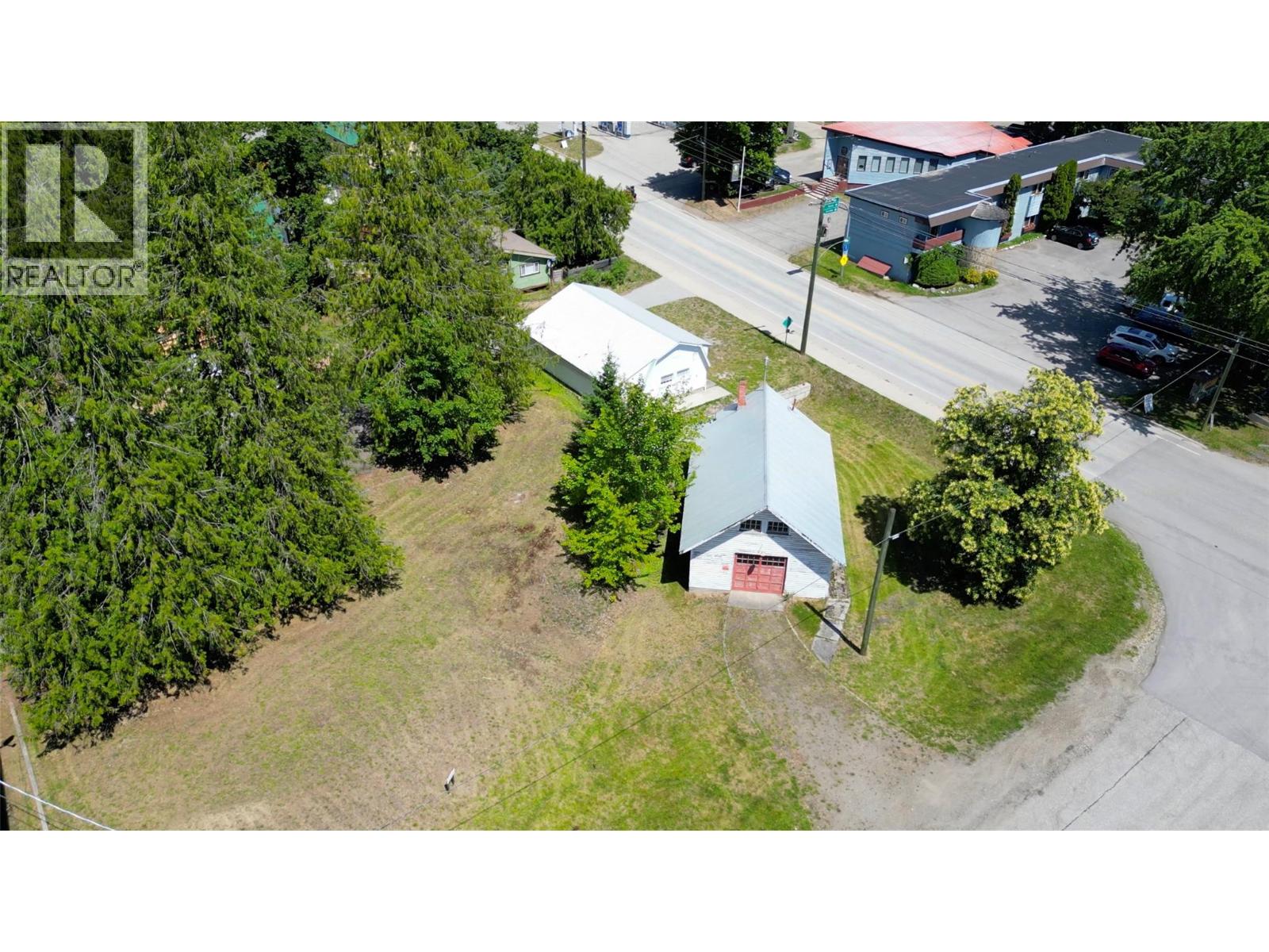 422 Slocan Avenue, New Denver, British Columbia V0G 1S0 - Photo 54 - 10394904