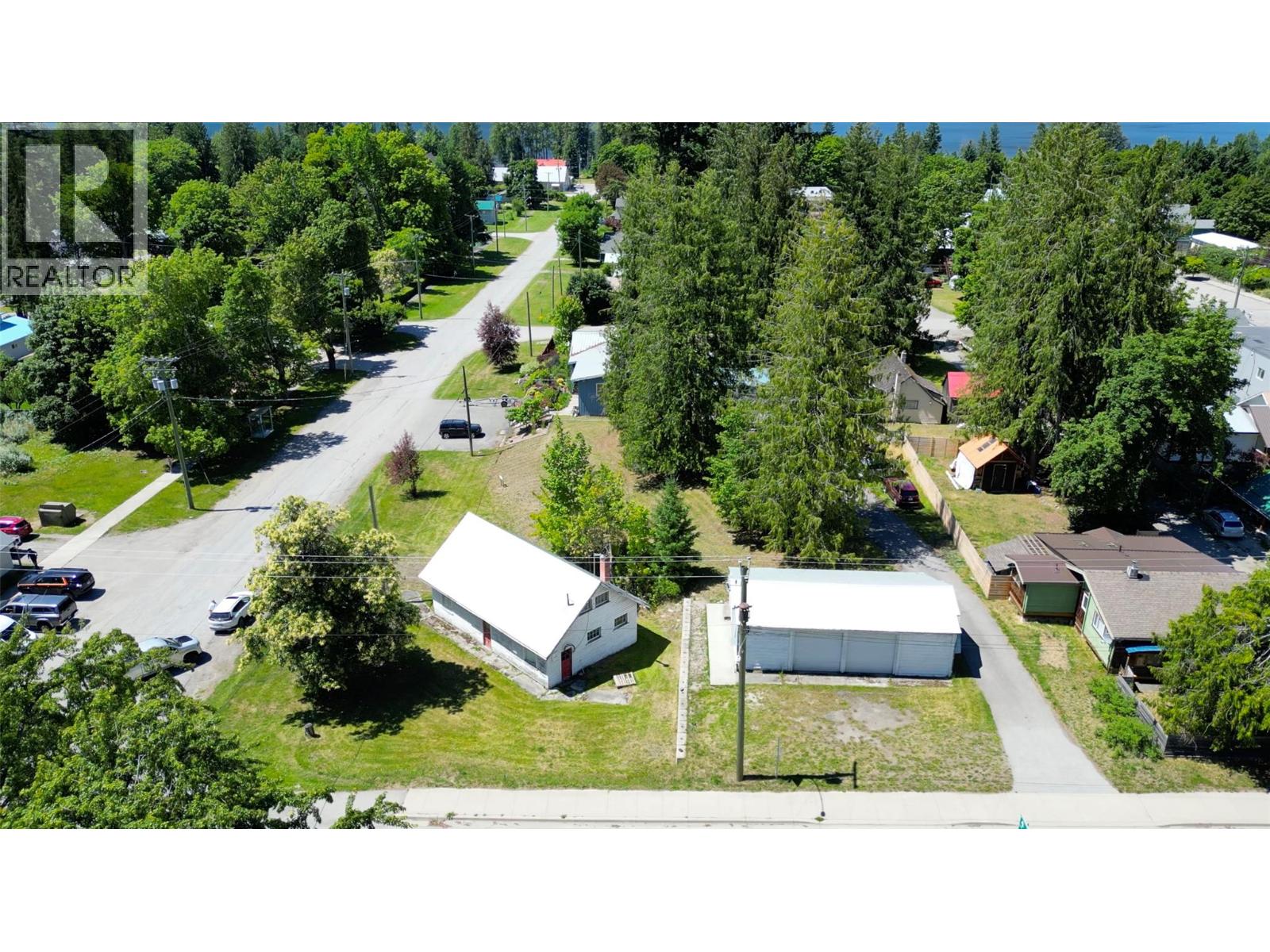 422 Slocan Avenue, New Denver, British Columbia V0G 1S0 - Photo 50 - 10394904