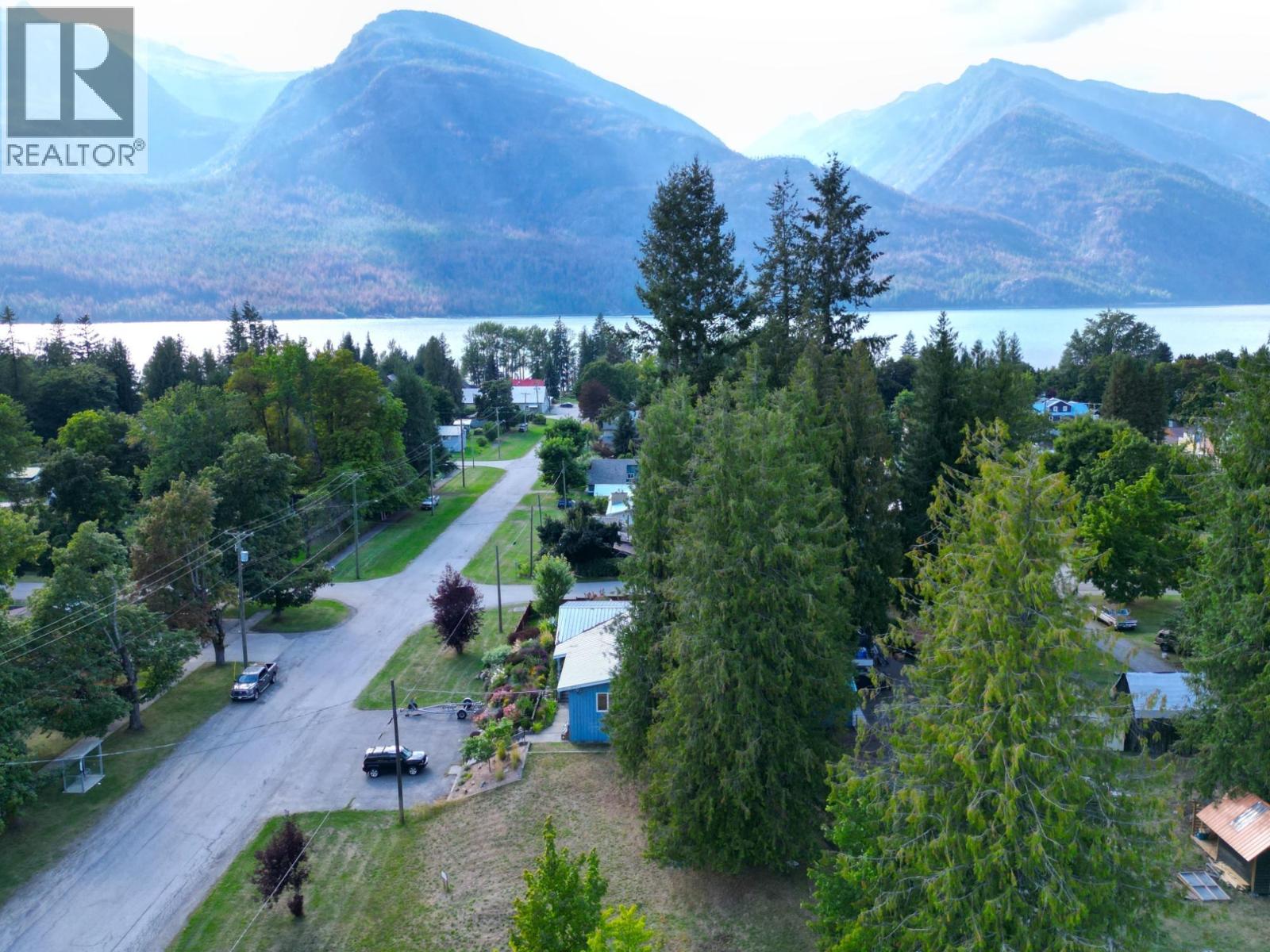 416 Slocan Avenue, New Denver, British Columbia  V0G 2B0 - Photo 39 - 10394895