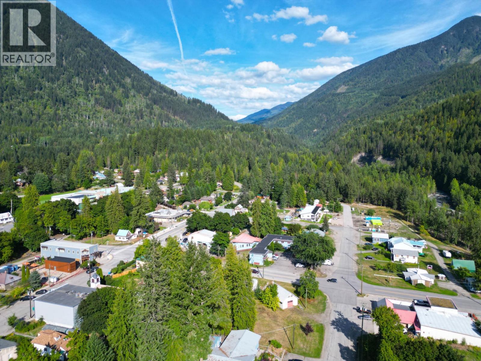 416 Slocan Avenue, New Denver, British Columbia  V0G 2B0 - Photo 4 - 10394895