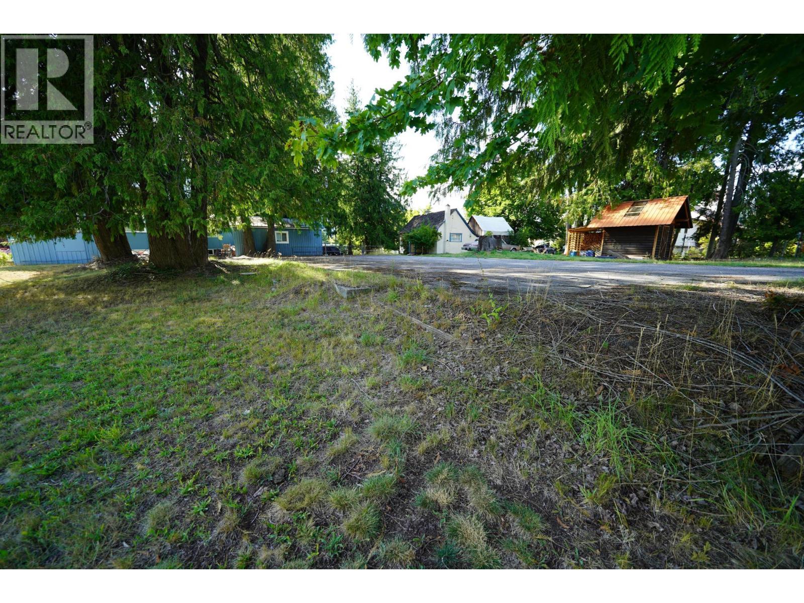 416 Slocan Avenue, New Denver, British Columbia  V0G 2B0 - Photo 33 - 10394895
