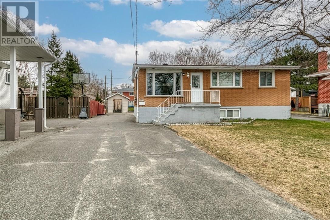 1216 Arvo Avenue, Sudbury, Ontario  P3A 3P2 - Photo 2 - 2130352