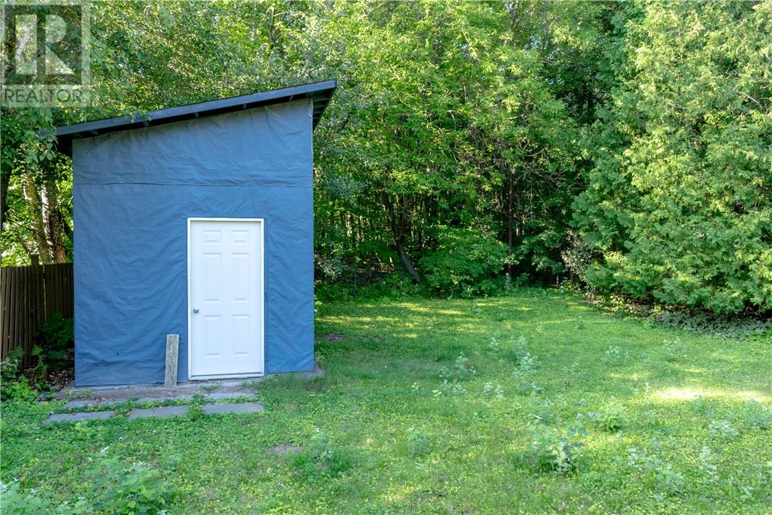 1870 Courtland, Sudbury, Ontario  P3A 1J8 - Photo 30 - 2130345