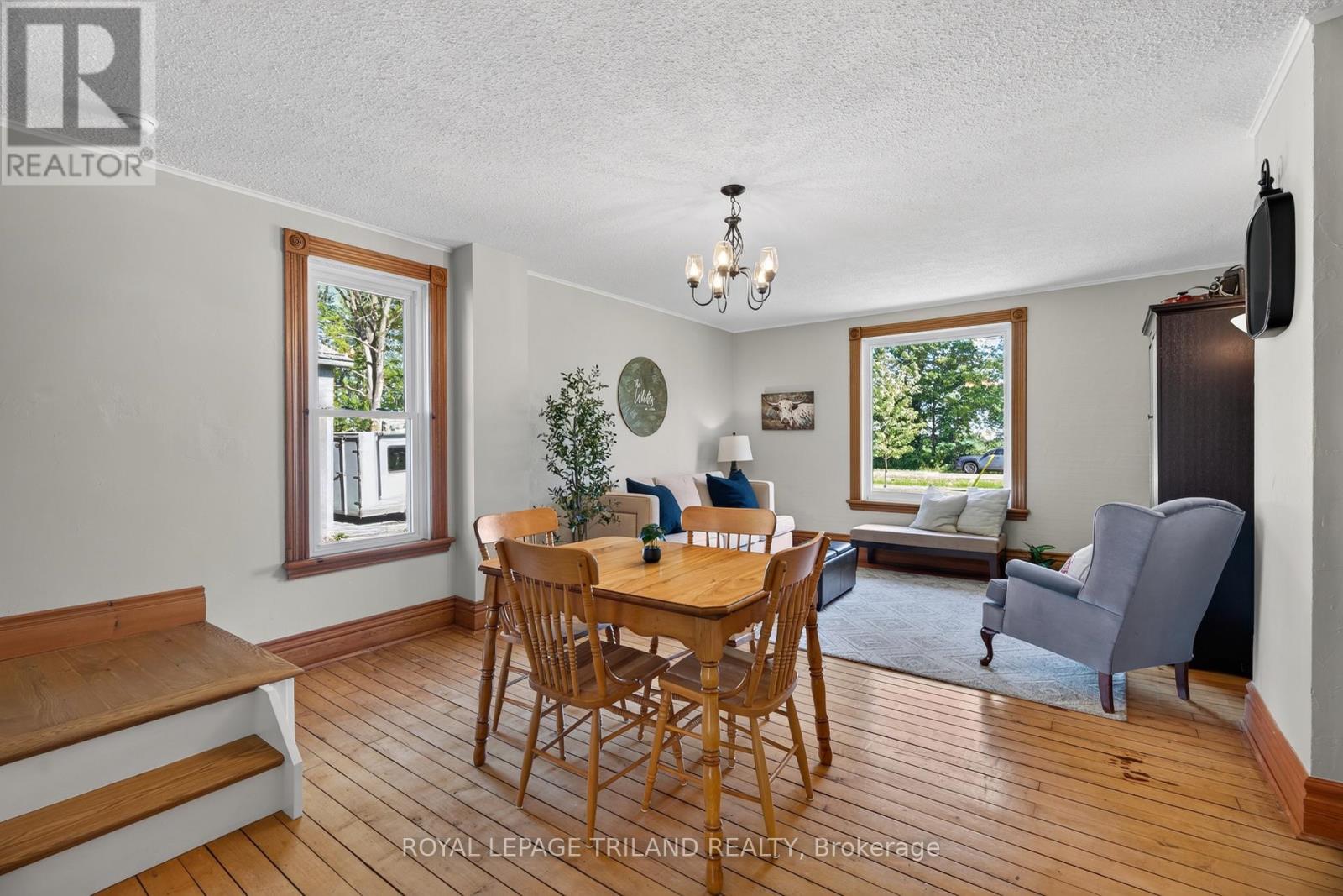 6374 Falconbridge Drive, Southwest Middlesex, Ontario  N0L 1A0 - Photo 20 - X13780866