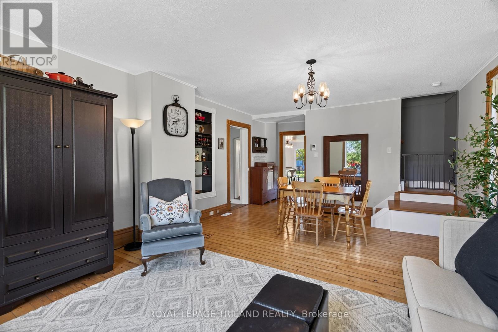 6374 Falconbridge Drive, Southwest Middlesex, Ontario  N0L 1A0 - Photo 22 - X13780866