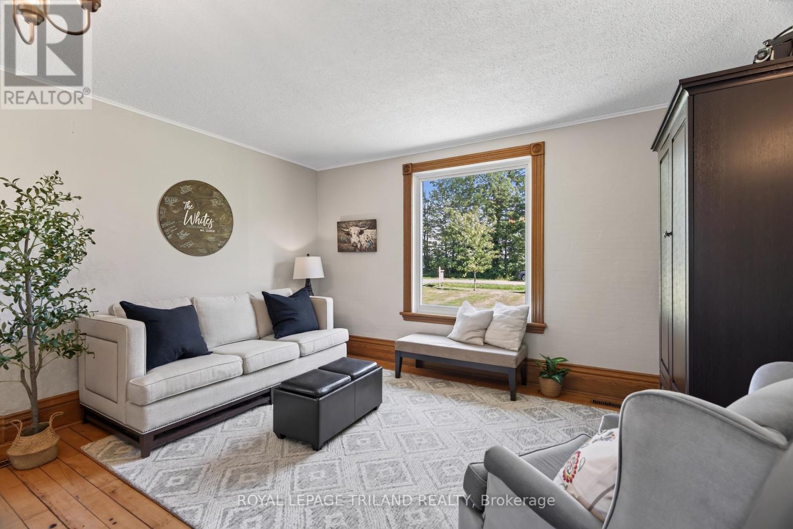 6374 Falconbridge Drive, Southwest Middlesex, Ontario  N0L 1A0 - Photo 23 - X13780866