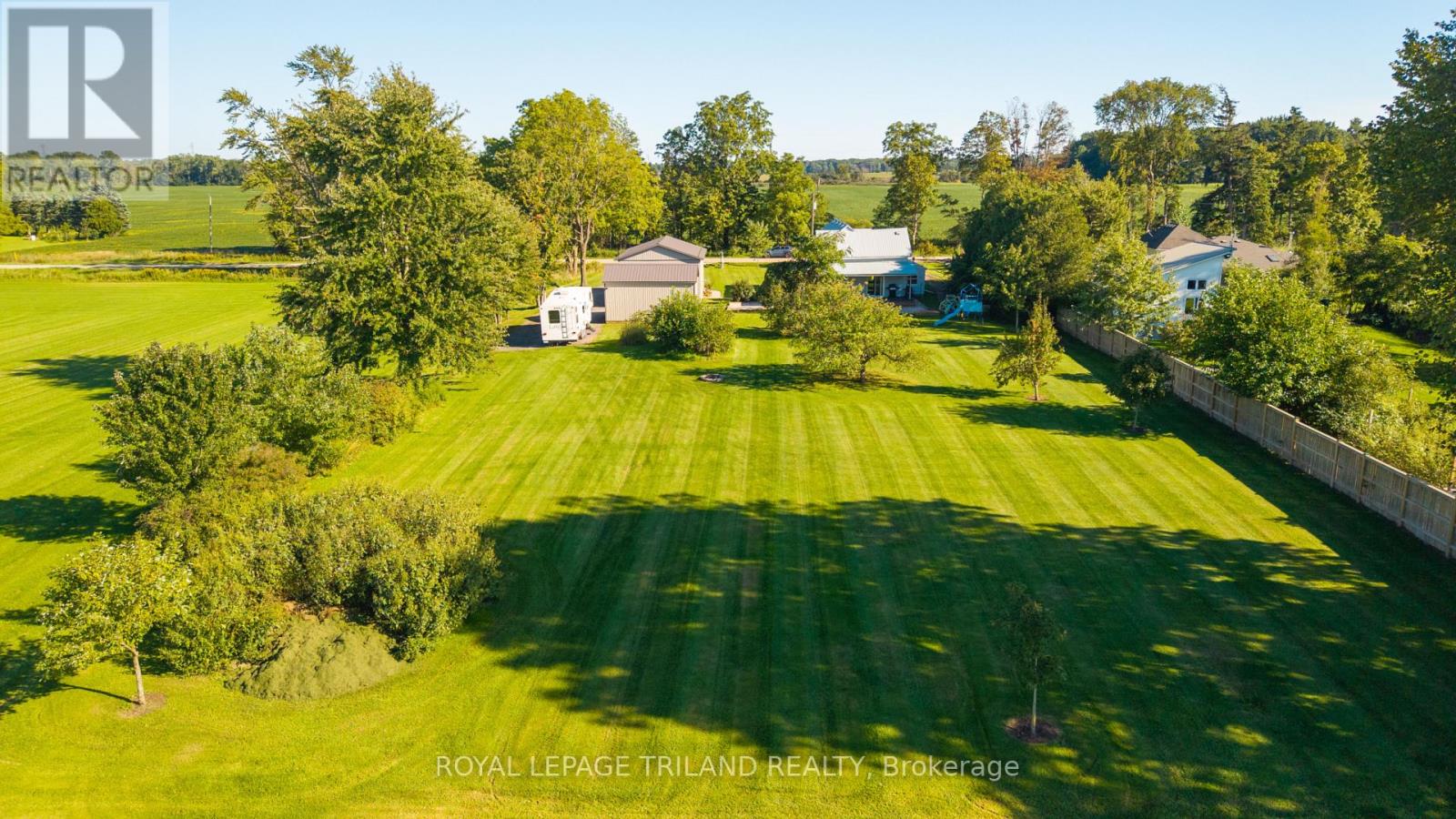 6374 Falconbridge Drive, Southwest Middlesex, Ontario  N0L 1A0 - Photo 49 - X13780866