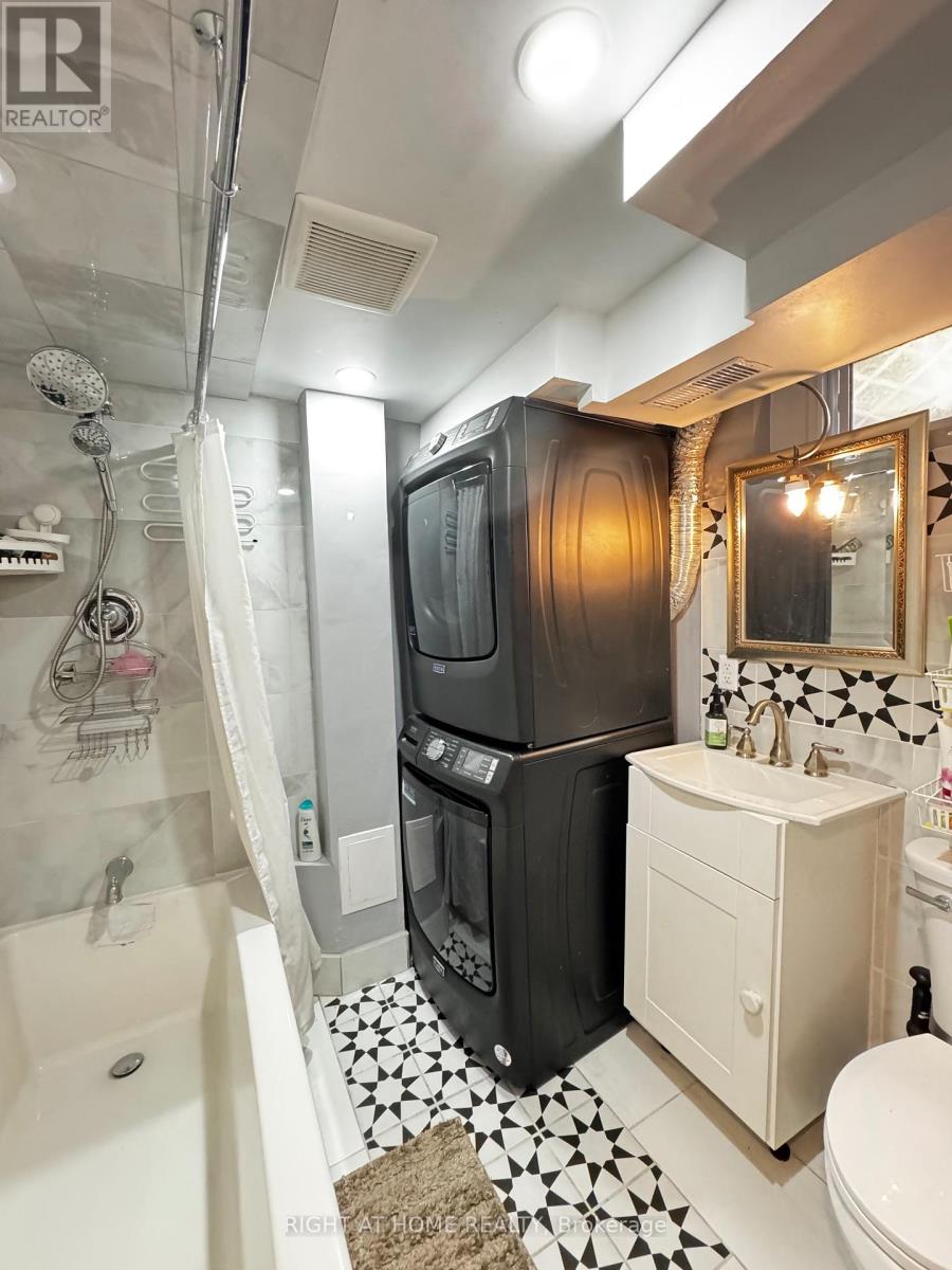 237 Homestead (Basement ) Crescent, London North, Ontario  N6G 2E7 - Photo 4 - X13780954