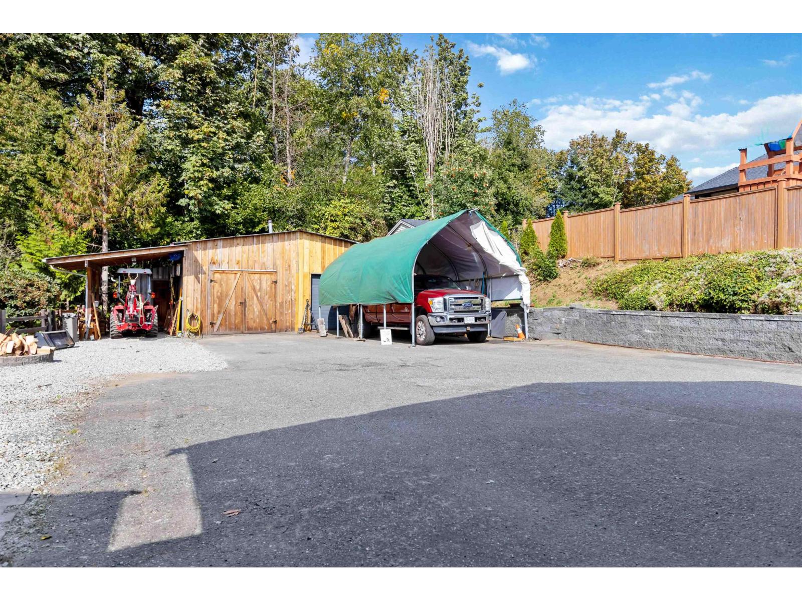 33017 14th Avenue, Mission, British Columbia  V2V 2P3 - Photo 33 - R3164818