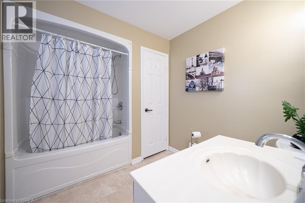 54 Dante Crescent, Brantford, Ontario  N3P 1B8 - Photo 29 - 40862606