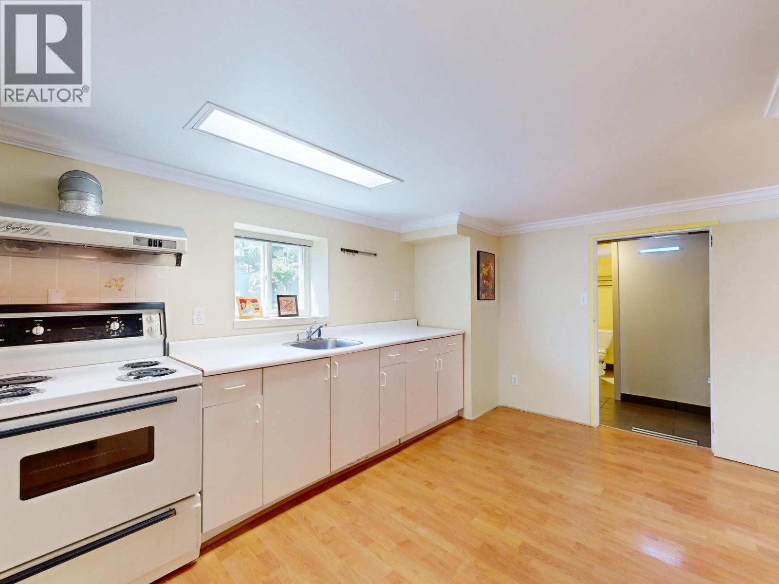 3157 Penticton Street, Vancouver, British Columbia V5M 3C6 - Photo 15 - R3164861