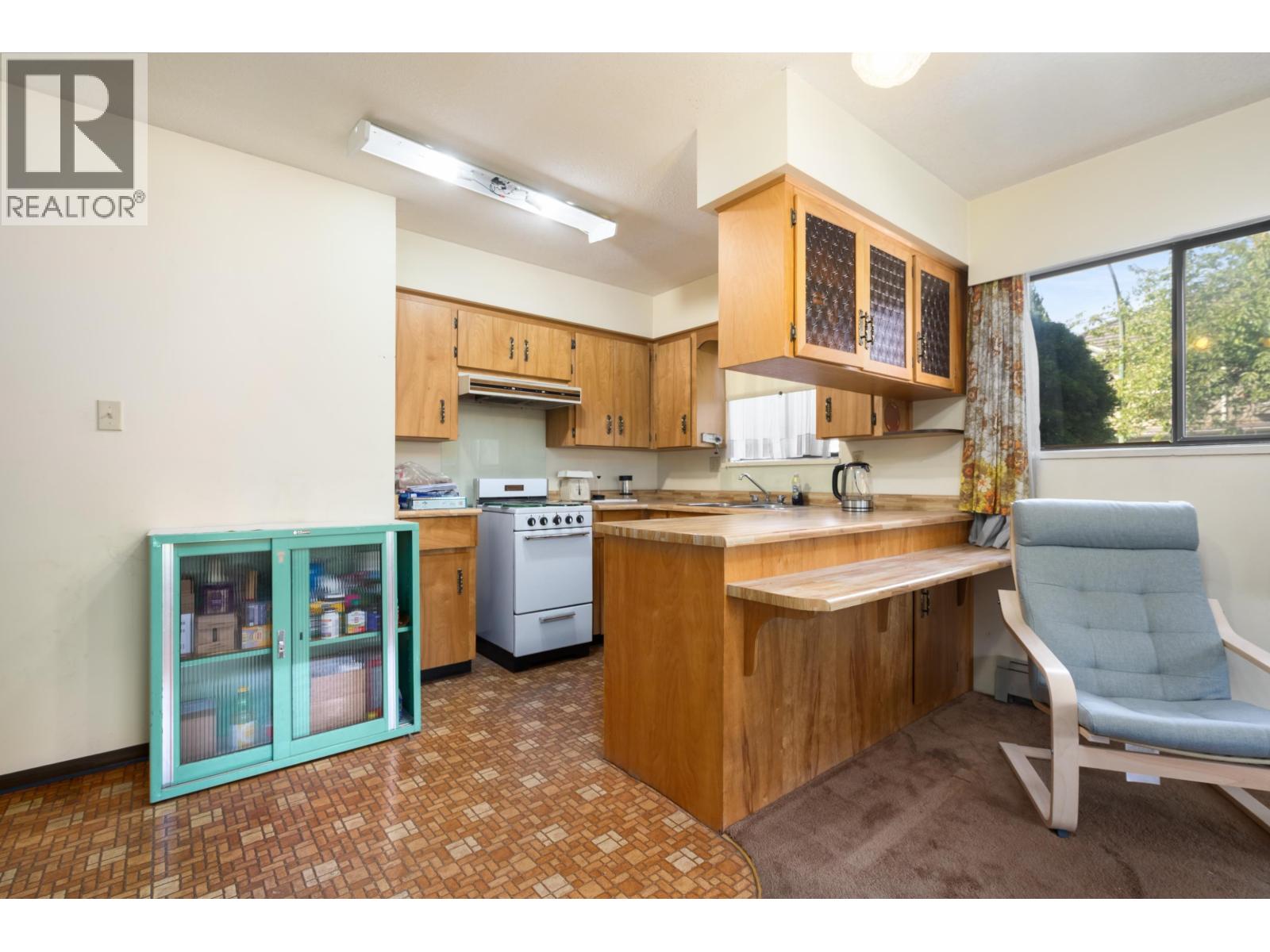 1594 W 68th Avenue, Vancouver, British Columbia  V6P 2V5 - Photo 6 - R3164846