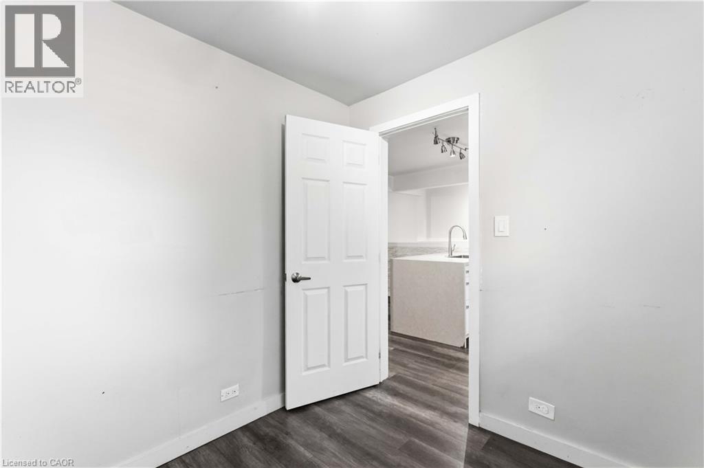 37 Maplecrest Avenue, St. Catharines, Ontario  L2T 1A7 - Photo 17 - 40859433