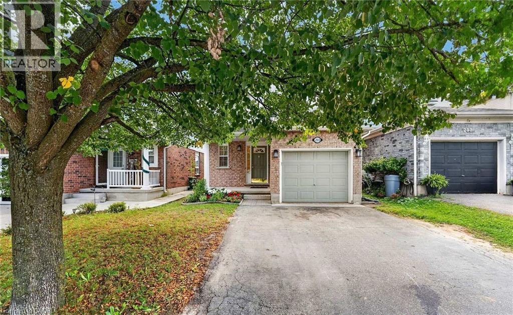 211 Melran Drive, Cambridge, Ontario  N3C 4E5 - Photo 5 - 40859854