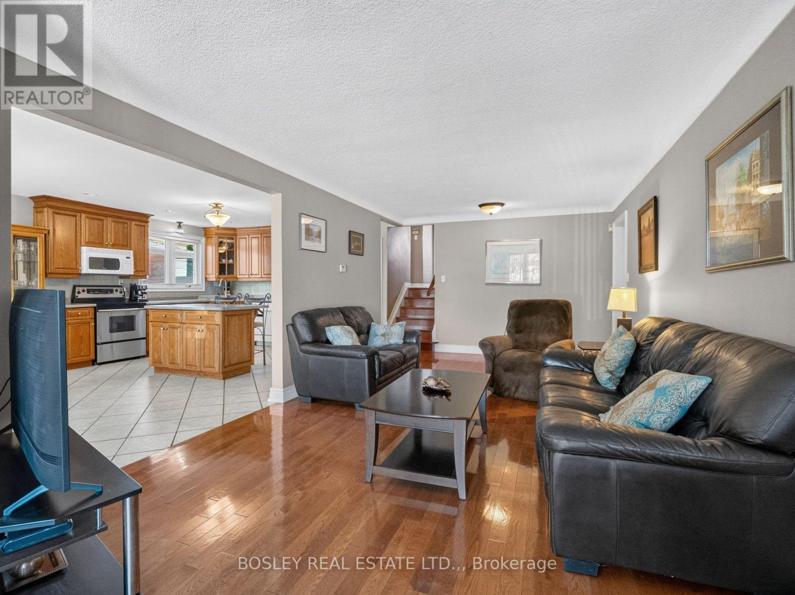 5 Bendingroad Crescent, St. Catharines (Lakeport), Ontario L2N 5R4 - Photo 11 - X13780908
