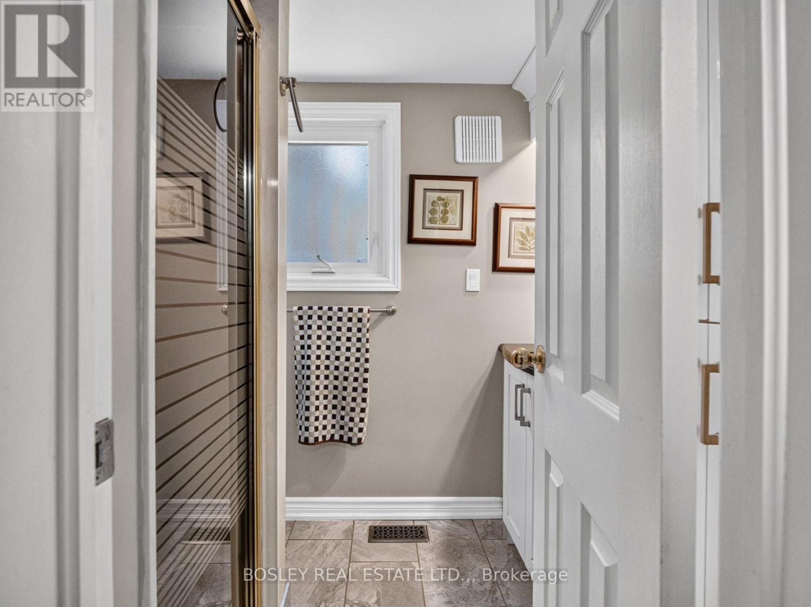 5 Bendingroad Crescent, St. Catharines (Lakeport), Ontario L2N 5R4 - Photo 19 - X13780908