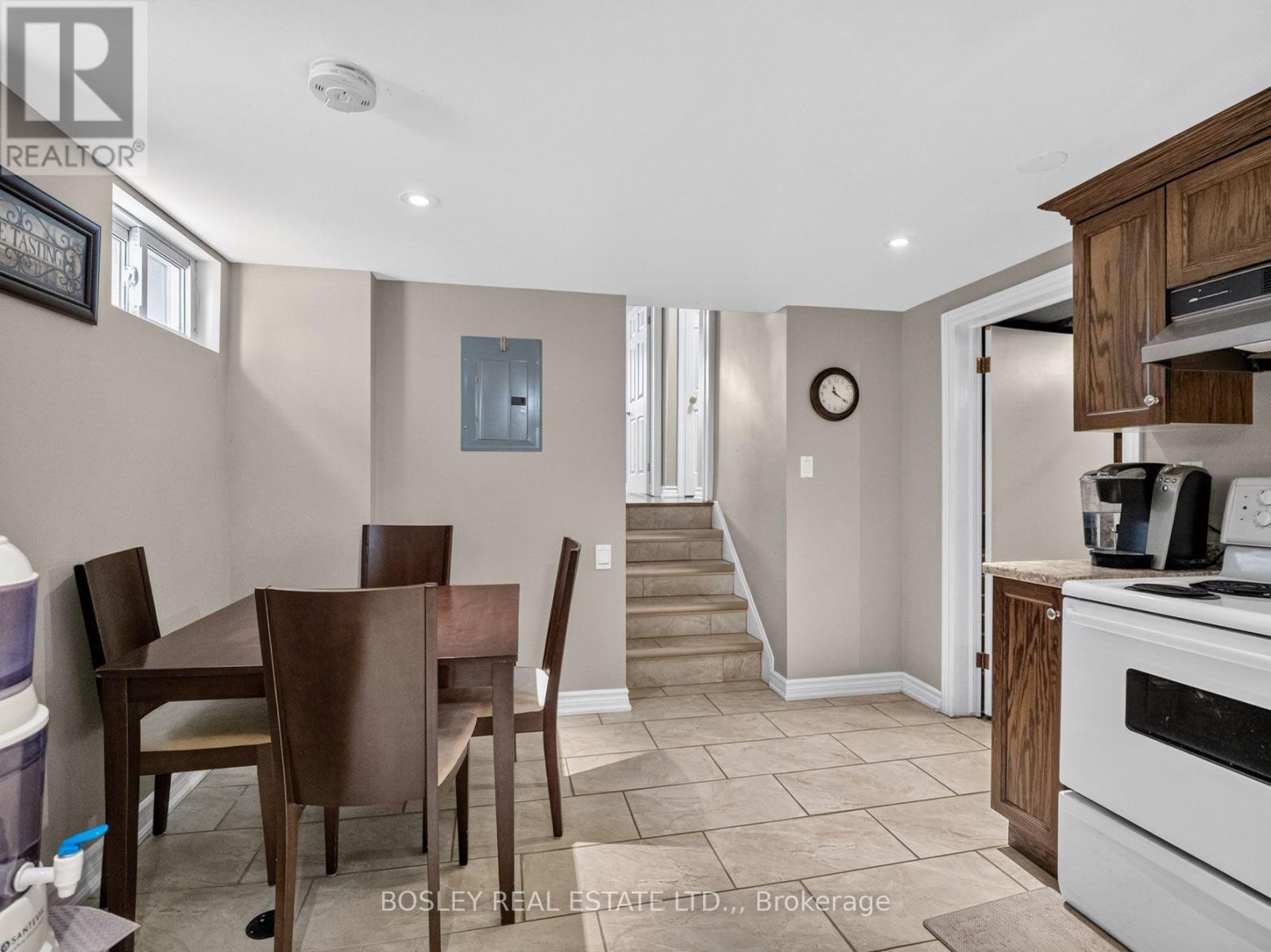 5 Bendingroad Crescent, St. Catharines (Lakeport), Ontario L2N 5R4 - Photo 21 - X13780908