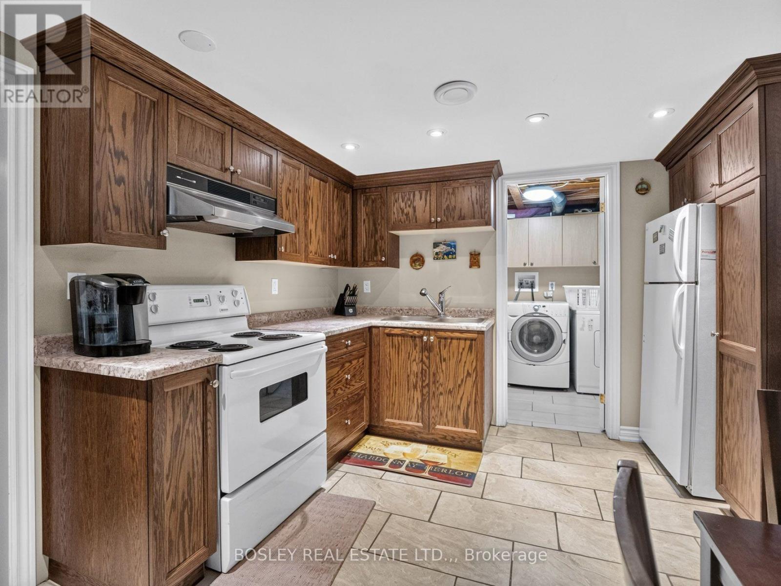 5 Bendingroad Crescent, St. Catharines (Lakeport), Ontario L2N 5R4 - Photo 22 - X13780908