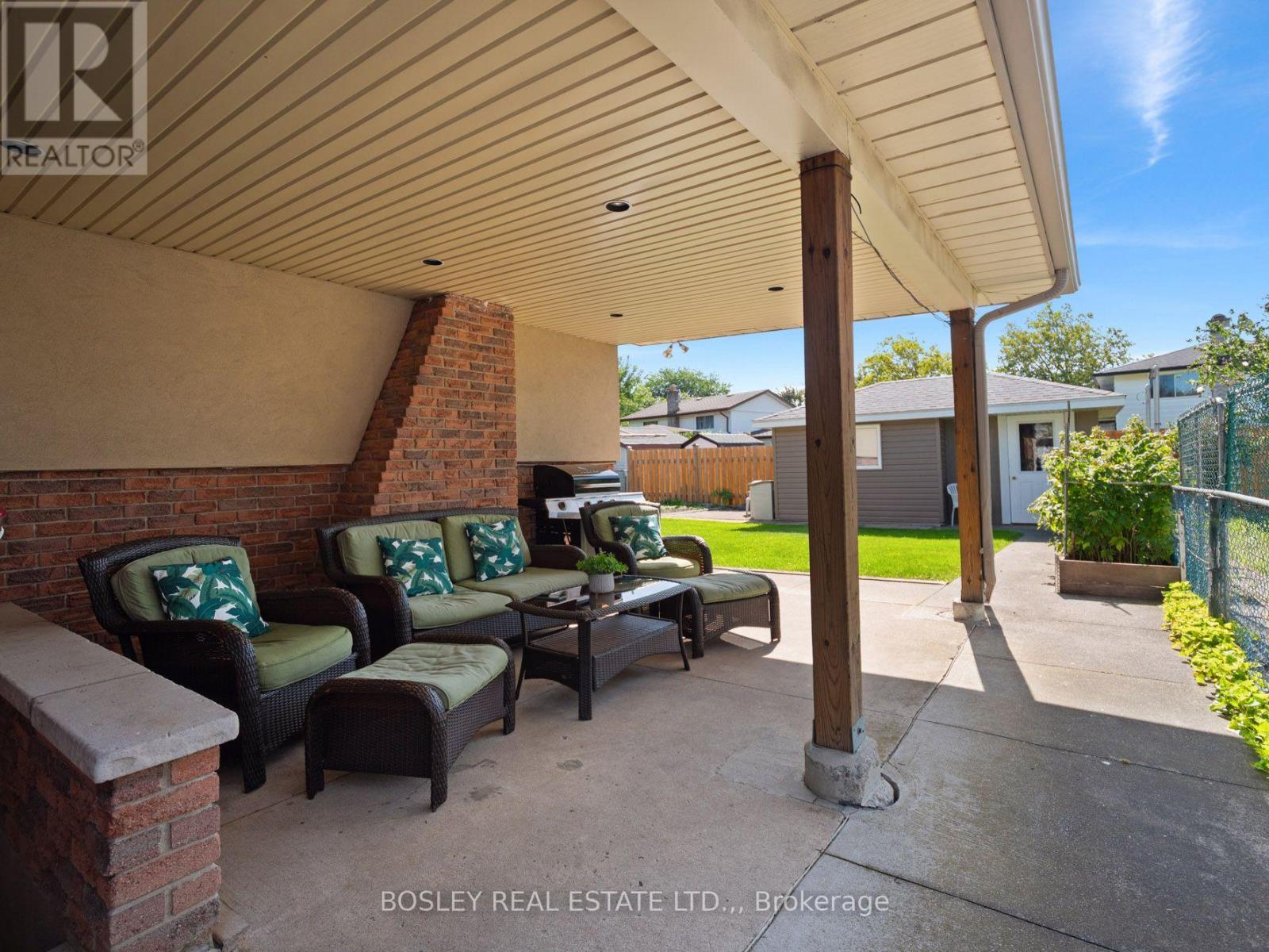 5 Bendingroad Crescent, St. Catharines (Lakeport), Ontario L2N 5R4 - Photo 28 - X13780908
