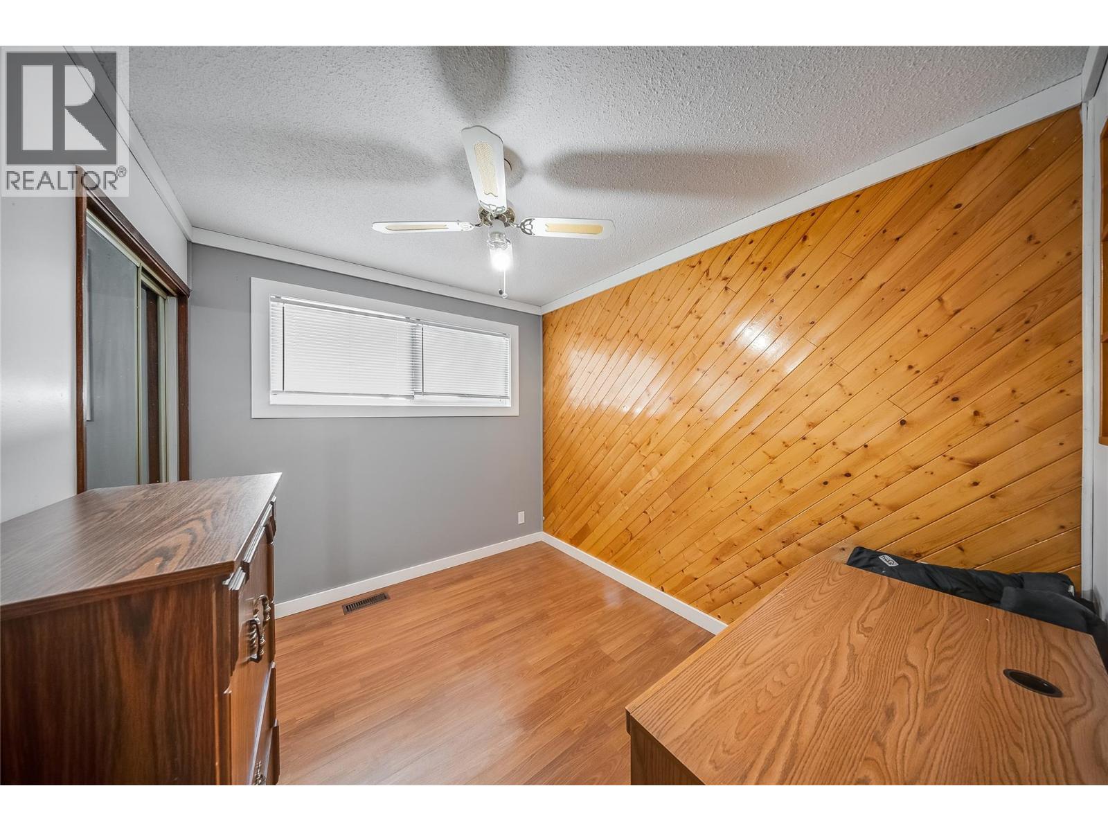 1762 First Street, Fruitvale, British Columbia  V0G 1L0 - Photo 13 - 10400194