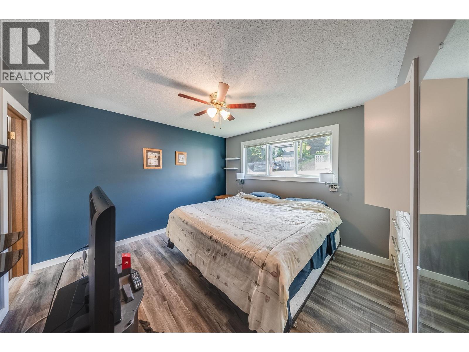 1762 First Street, Fruitvale, British Columbia  V0G 1L0 - Photo 10 - 10400194