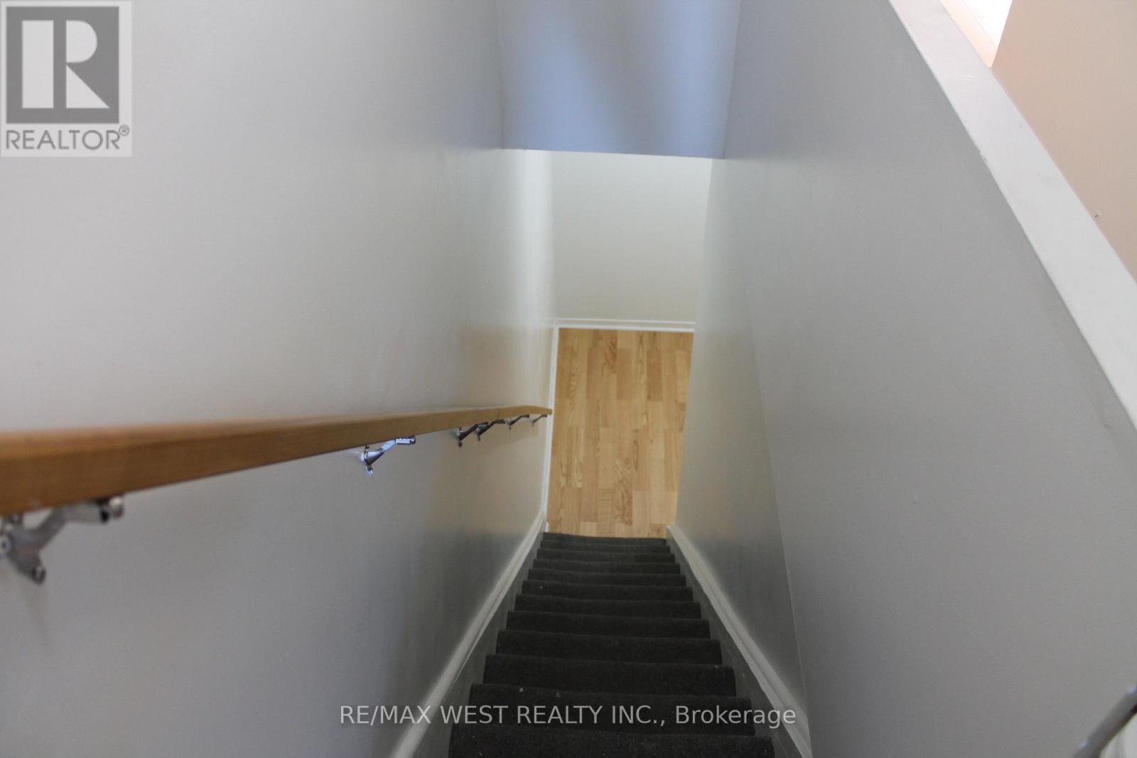 3rd Floor - 78 Wright Avenue, Toronto, Ontario  M6R 1L2 - Photo 13 - W13780450
