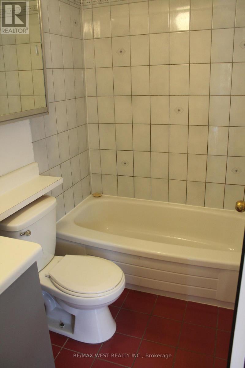 3rd Floor - 78 Wright Avenue, Toronto, Ontario  M6R 1L2 - Photo 16 - W13780450