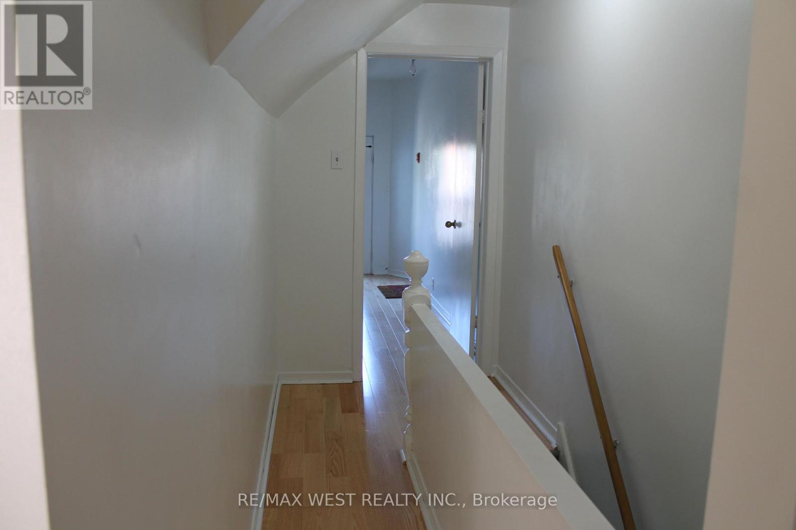 3rd Floor - 78 Wright Avenue, Toronto, Ontario  M6R 1L2 - Photo 8 - W13780450