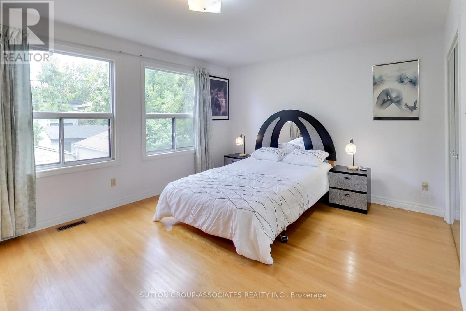 82 Helena Avenue, Toronto, Ontario  M6G 2H2 - Photo 28 - C13780896