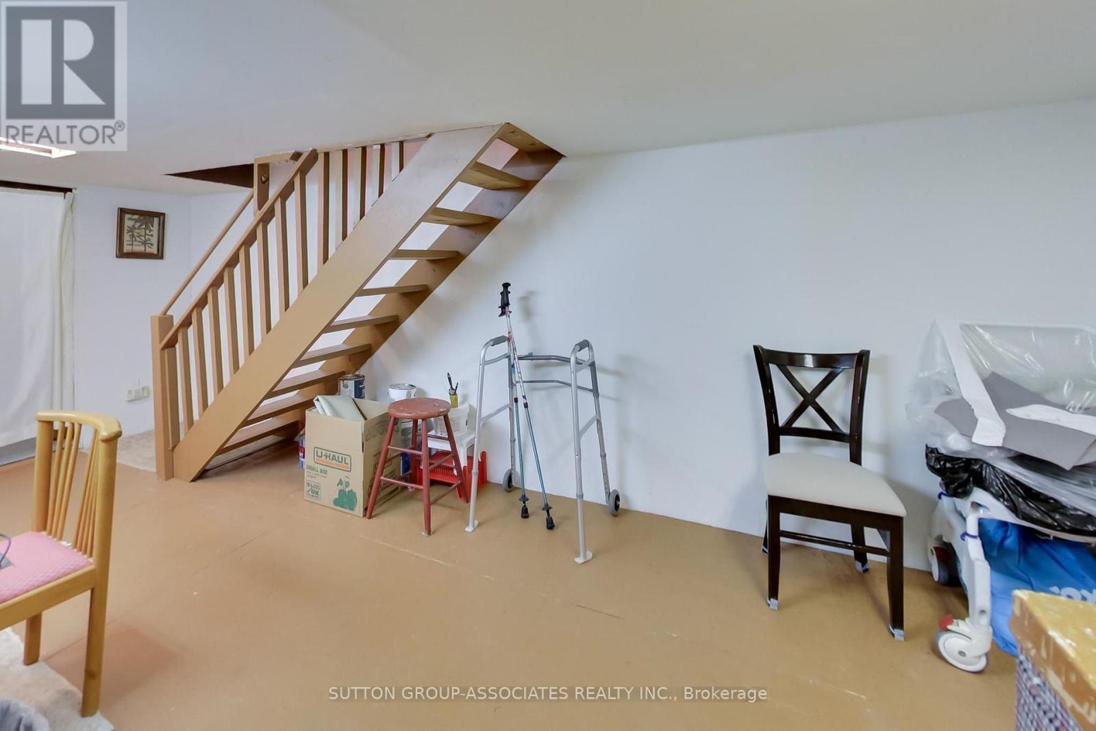 82 Helena Avenue, Toronto, Ontario  M6G 2H2 - Photo 31 - C13780896
