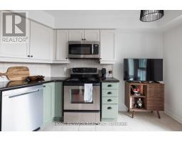 902 - 18 VALLEY WOODS ROAD, Toronto, Ontario