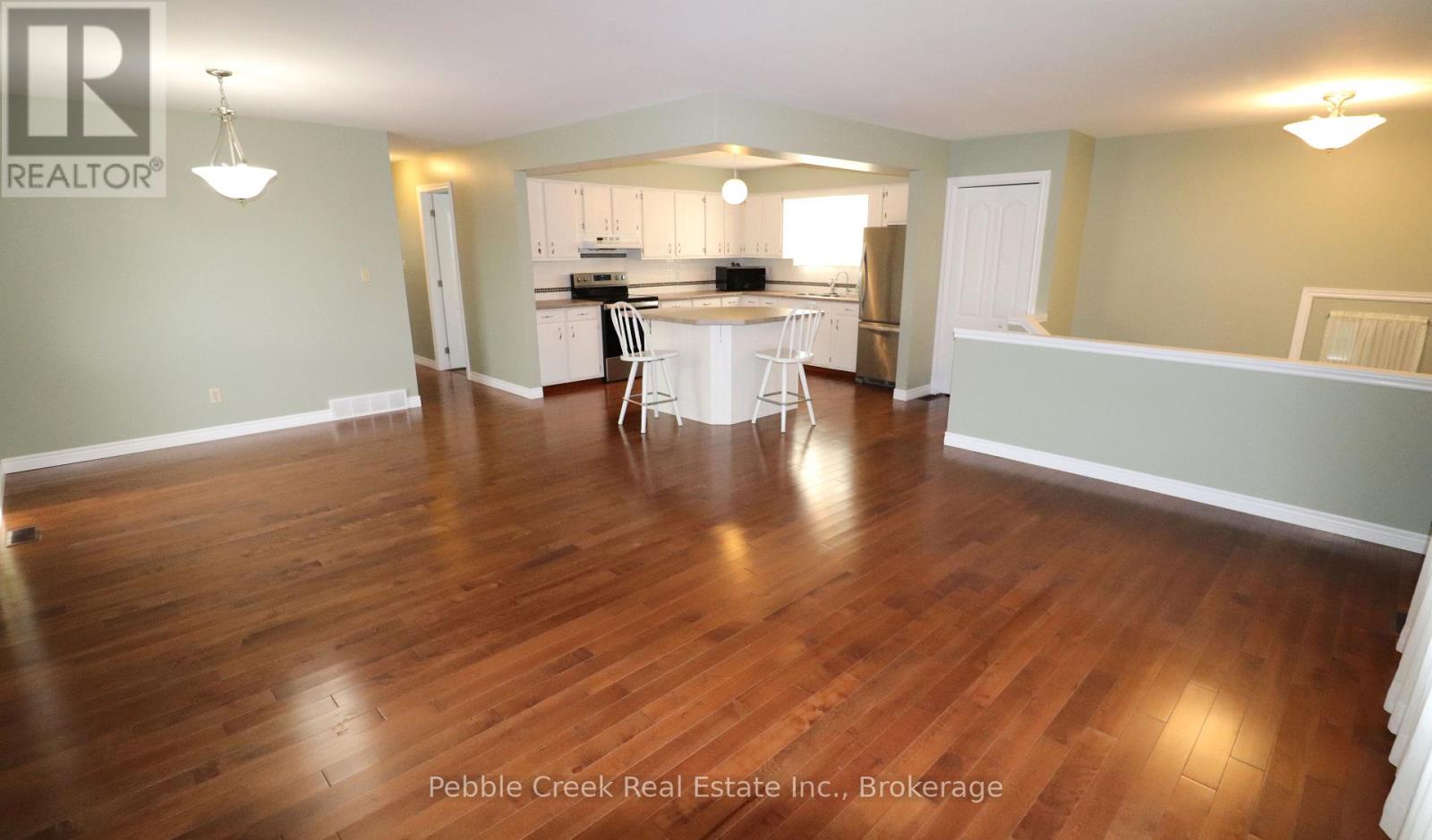 21 Suncoast Drive W, Goderich, Ontario  N7A 4H1 - Photo 12 - X13780812