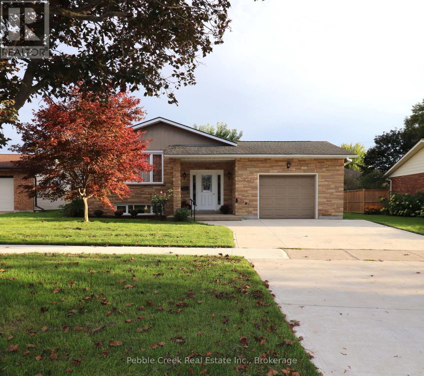 21 Suncoast Drive W, Goderich, Ontario  N7A 4H1 - Photo 38 - X13780812