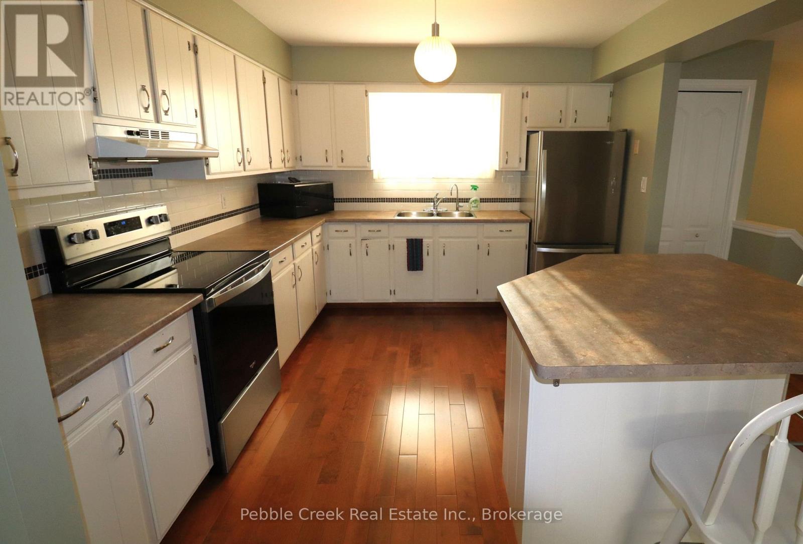 21 Suncoast Drive W, Goderich, Ontario  N7A 4H1 - Photo 8 - X13780812