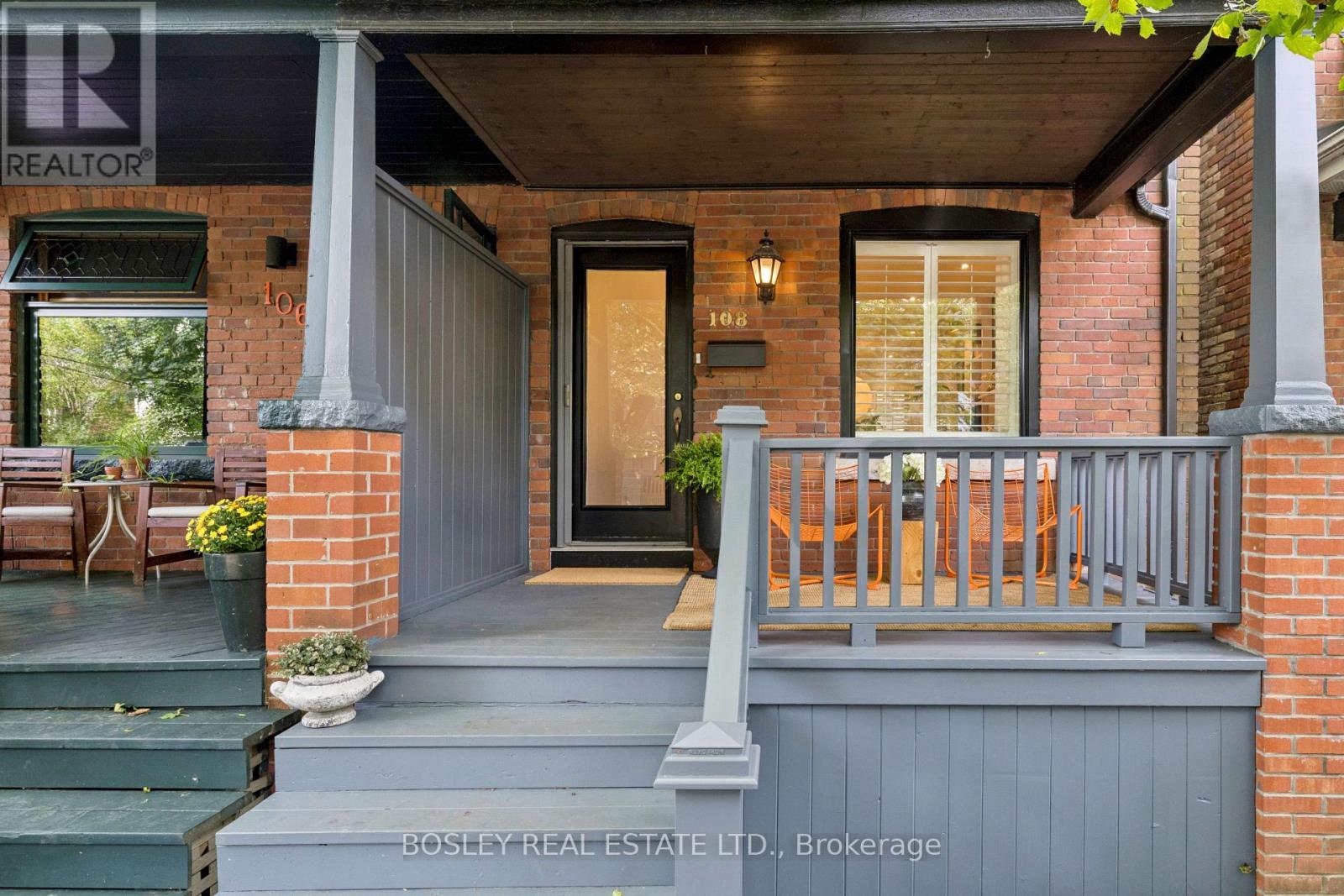 108 Coady Avenue, Toronto, Ontario  M4M 2Y8 - Photo 2 - E13780762