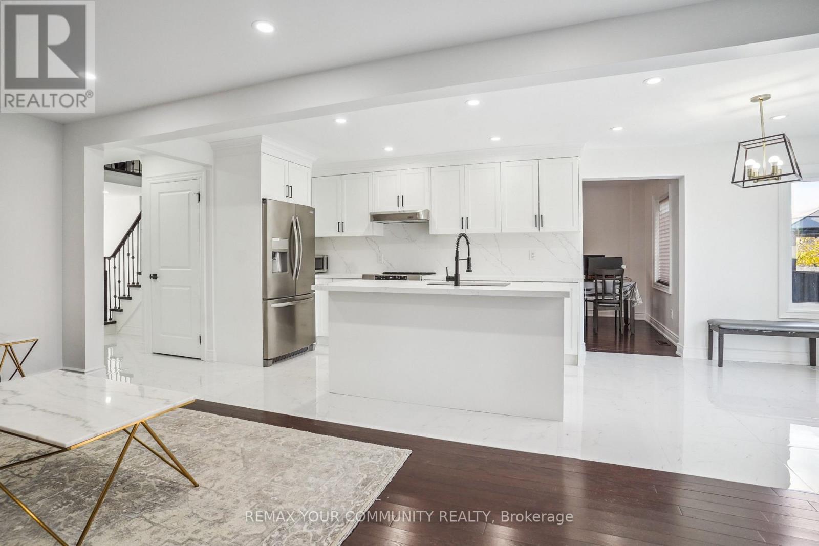 273 Delaney Drive, Ajax, Ontario  L1T 3S7 - Photo 14 - E13780822