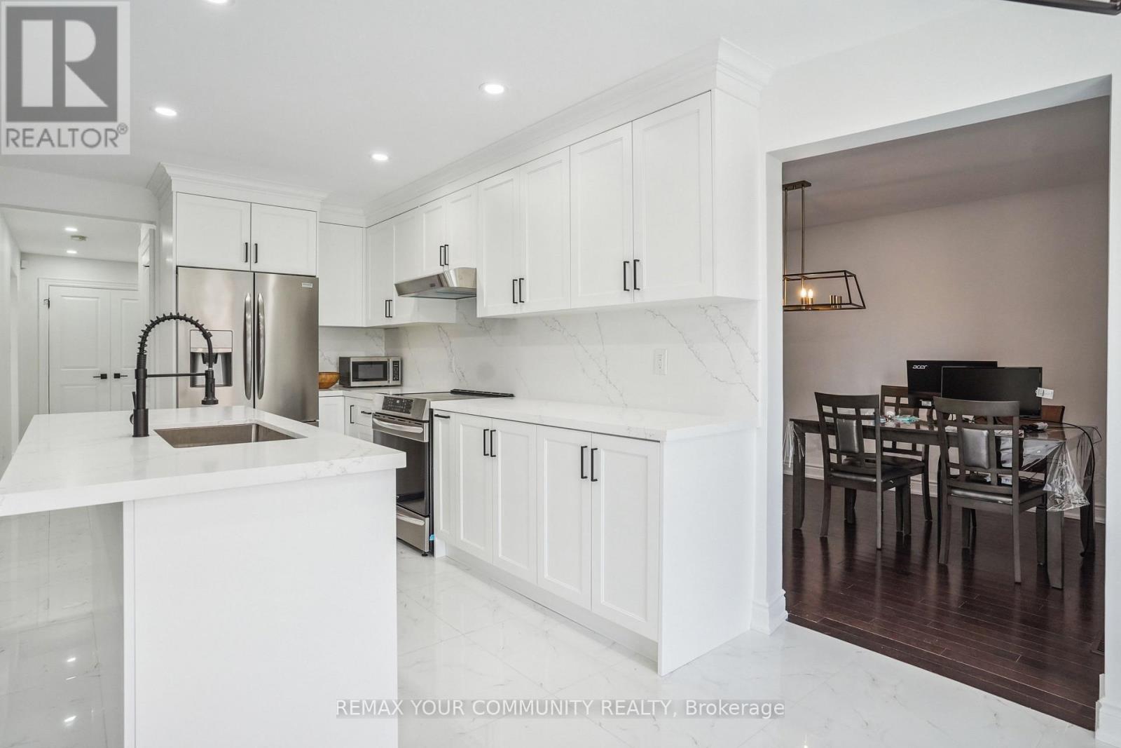 273 Delaney Drive, Ajax, Ontario  L1T 3S7 - Photo 18 - E13780822
